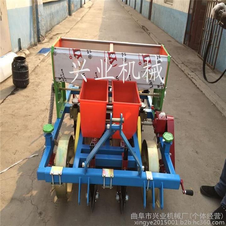玉米覆膜機  生產批發花生播種覆膜機   大型花生播種覆膜機