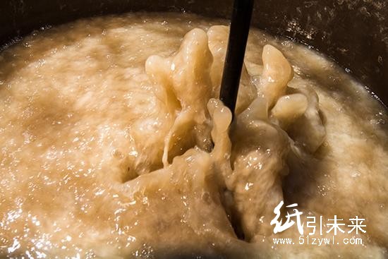傣紙最原始造紙術(shù),搗漿,最新的紙業(yè)新聞